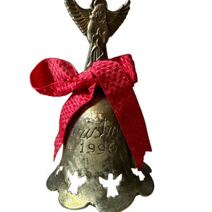 Vintage International Silver Company 1996 Silver Plated‎ Christmas Angel Bell